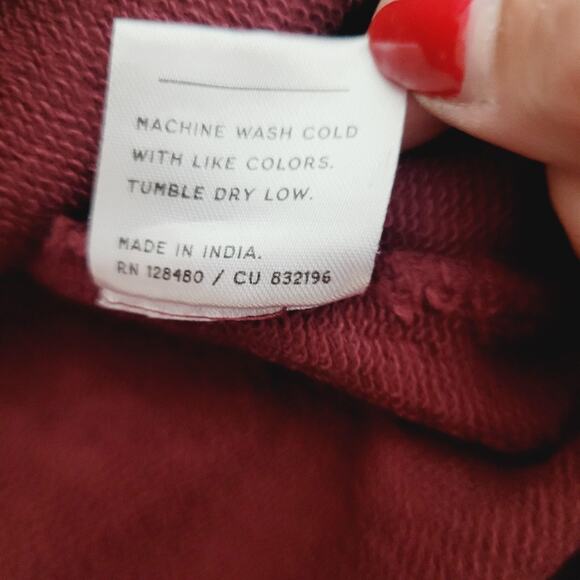 Pact Hoodie Womens Small Red Organic Cotton V Neck Cropped Kangaroo Pocket - Picture 9 of 10